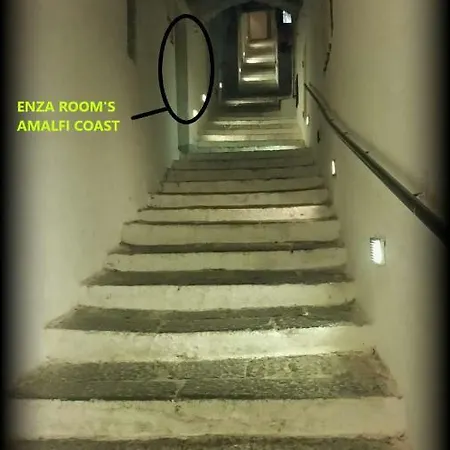Enza Room's Coast Affittacamere Гостевой дом 2*
